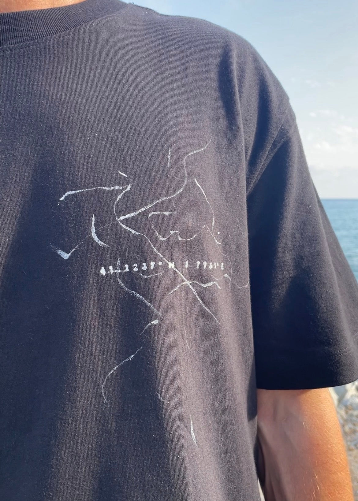 WEARABLE ART — BLACK